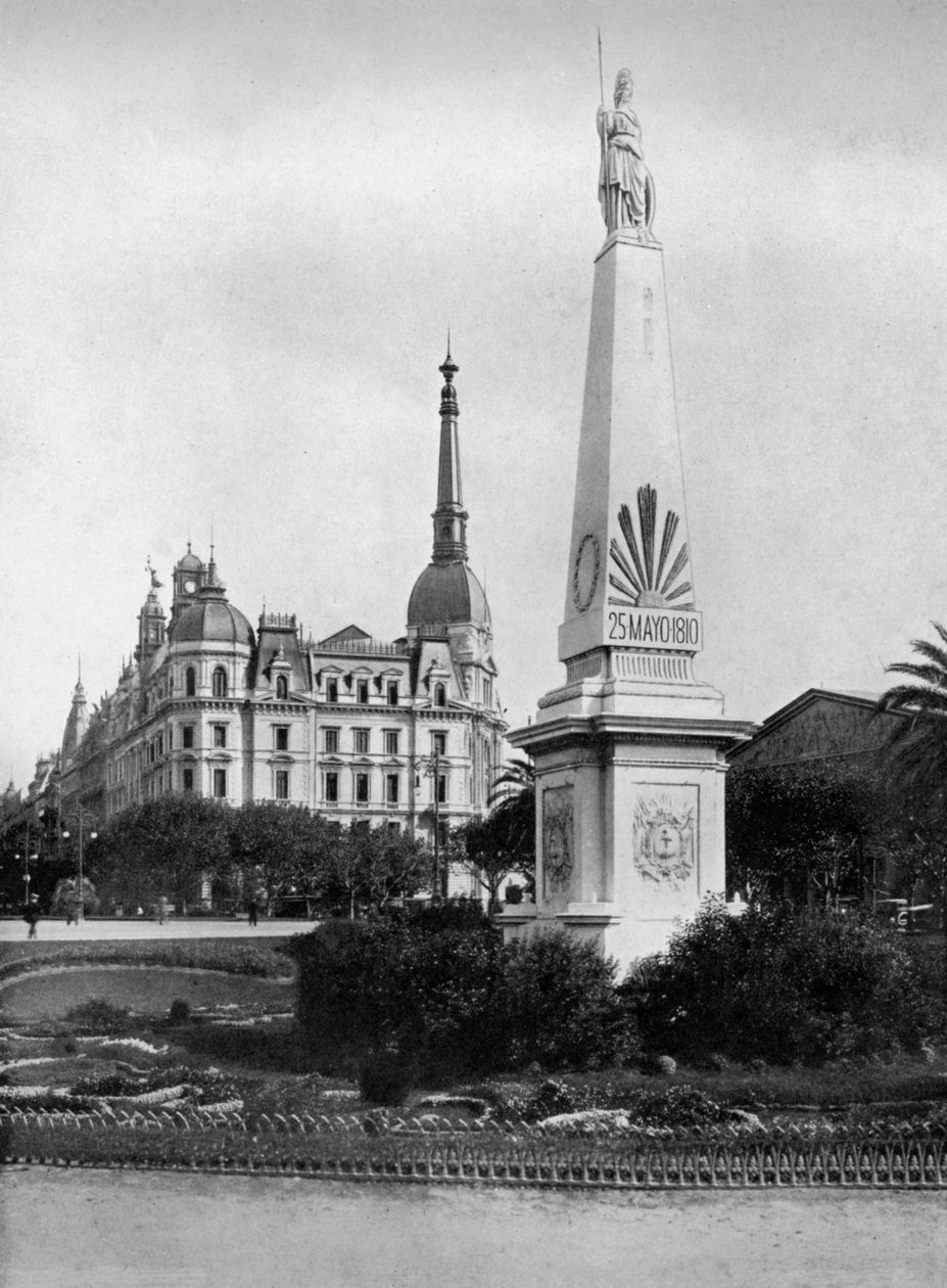 Argentine Independence monument, Buenos Aires, Argentina by Unbekannt