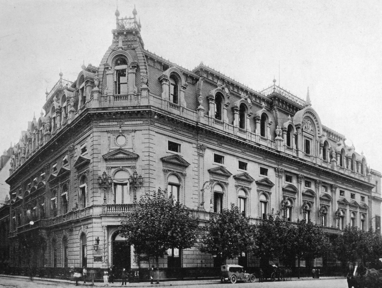 Argentine National Bank, Buenos Aires, Argentina by Unbekannt