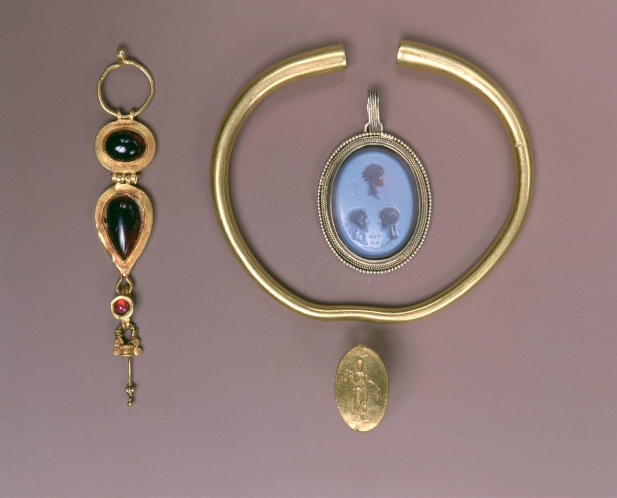 Assorted Greek and Roman Jewelry by Unbekannt