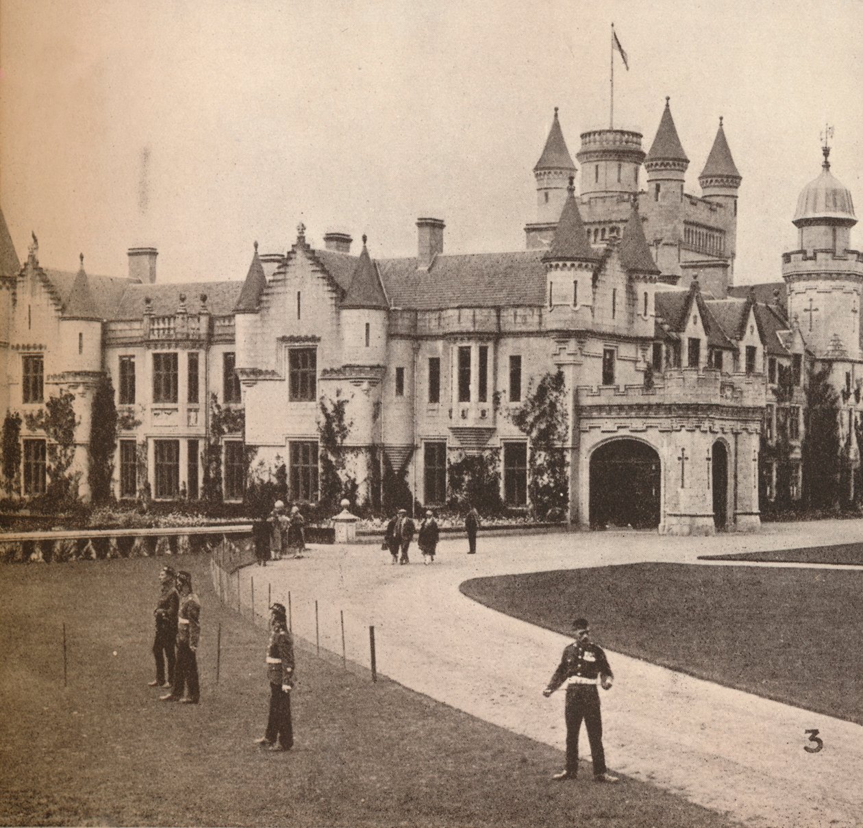 Balmoral Castle, Their Majesties