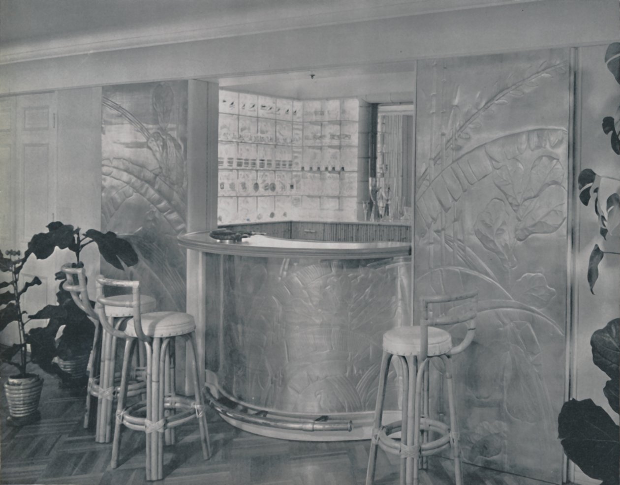 Bar in the Home of Mr. and Mrs. Miles Gray by Unbekannt