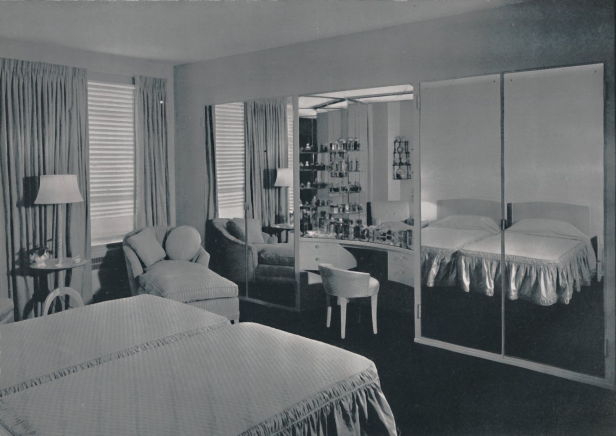 Bedroom designed by James F. Eppenstein, Chicago by Unbekannt