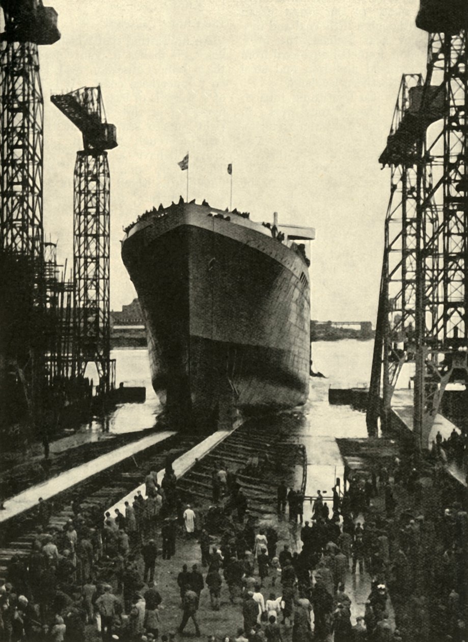 Built in a Belfast Shipyard - The launching of the Edinburgh Castle by Unbekannt
