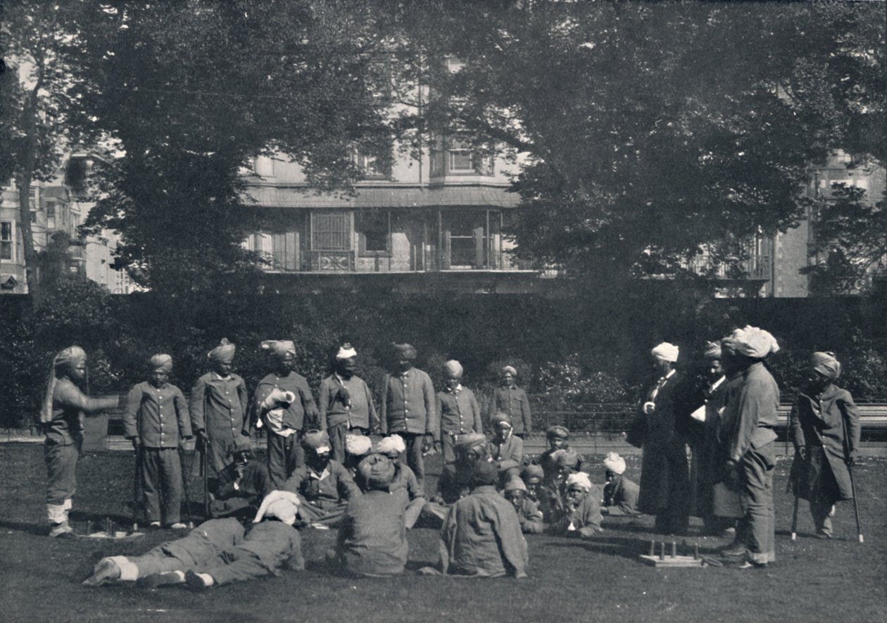 Convalescent Indian Soldiers Playing Quoits on the Eastern Lawns by Unbekannt