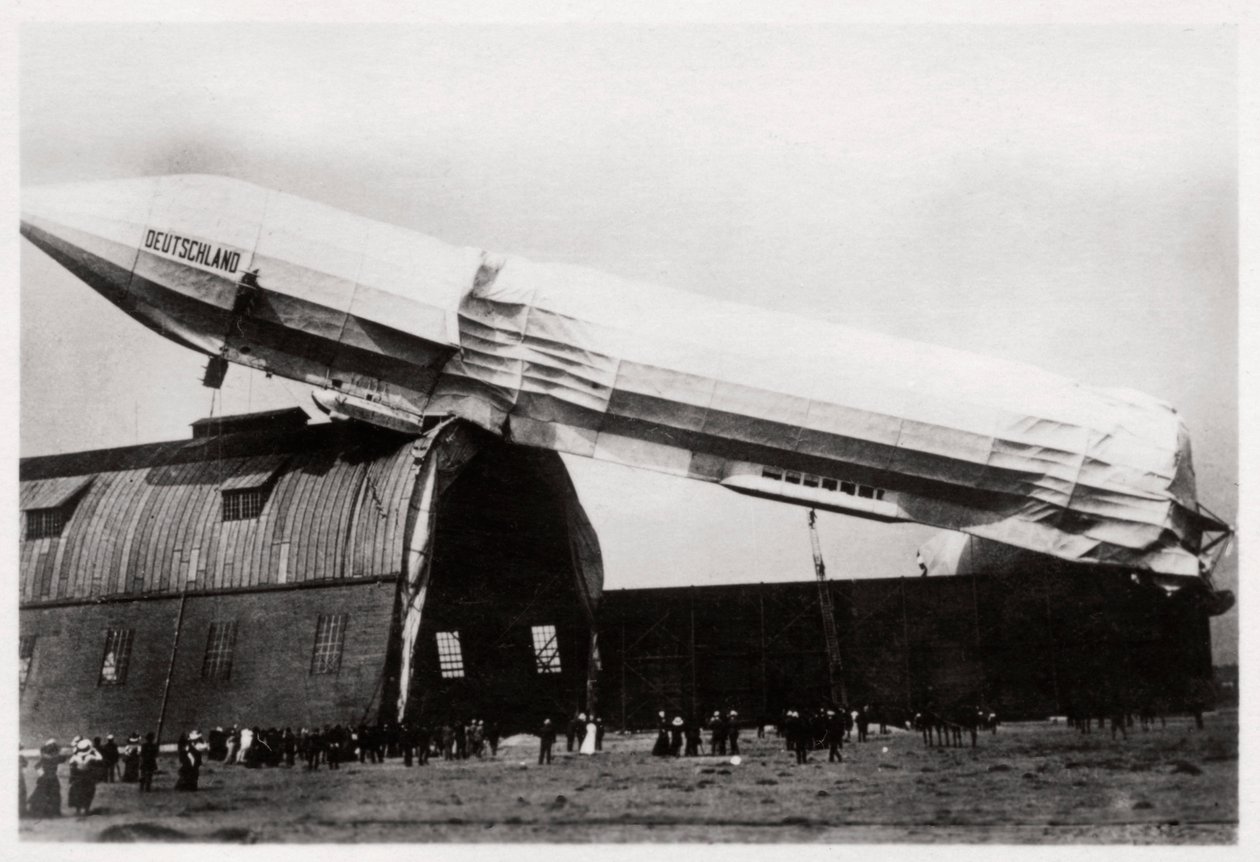 Crashed Zeppelin LZ 8 Deutschland II, Dusseldorf, Germany, 1911 by Unbekannt
