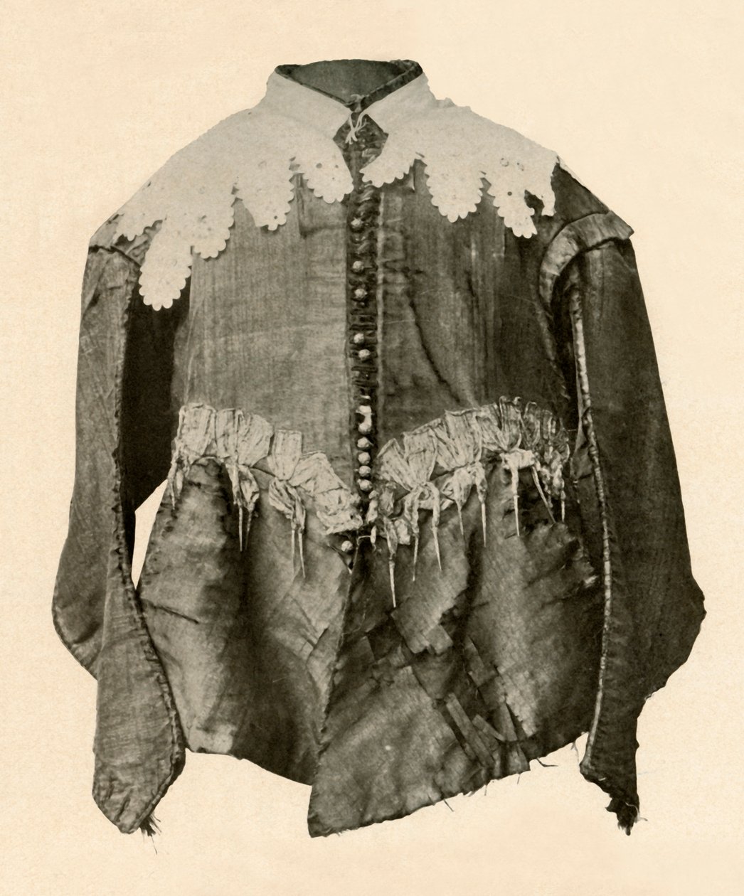 Doublet of black silk trimmed with points of galloon with silver aiglets by Unbekannt