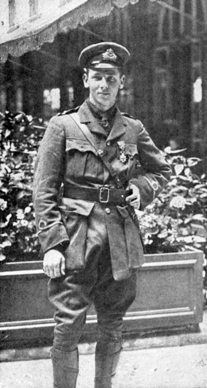 Flight-Lieutenant Rex Warneford VC, British pilot, 1915 by Unbekannt