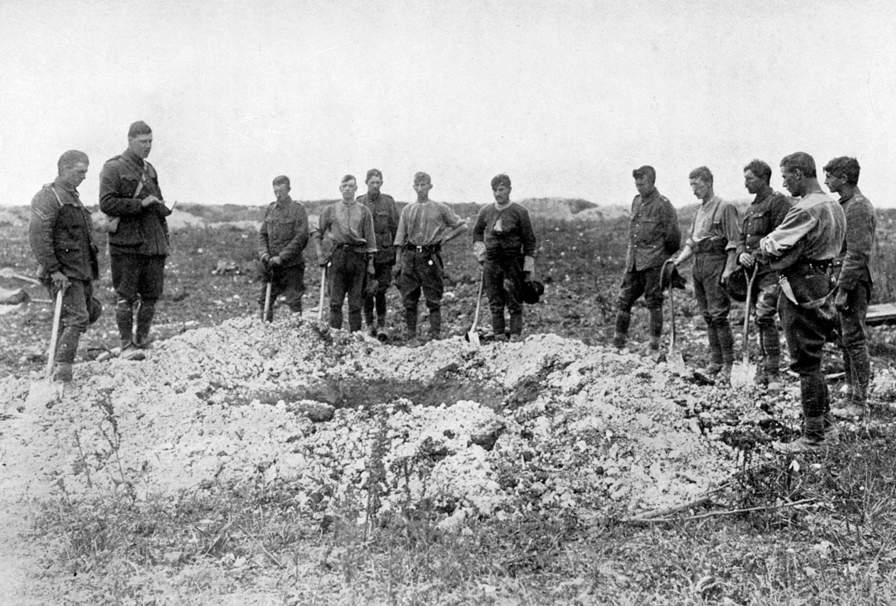 Funeral on the Western Front, First World War by Unbekannt
