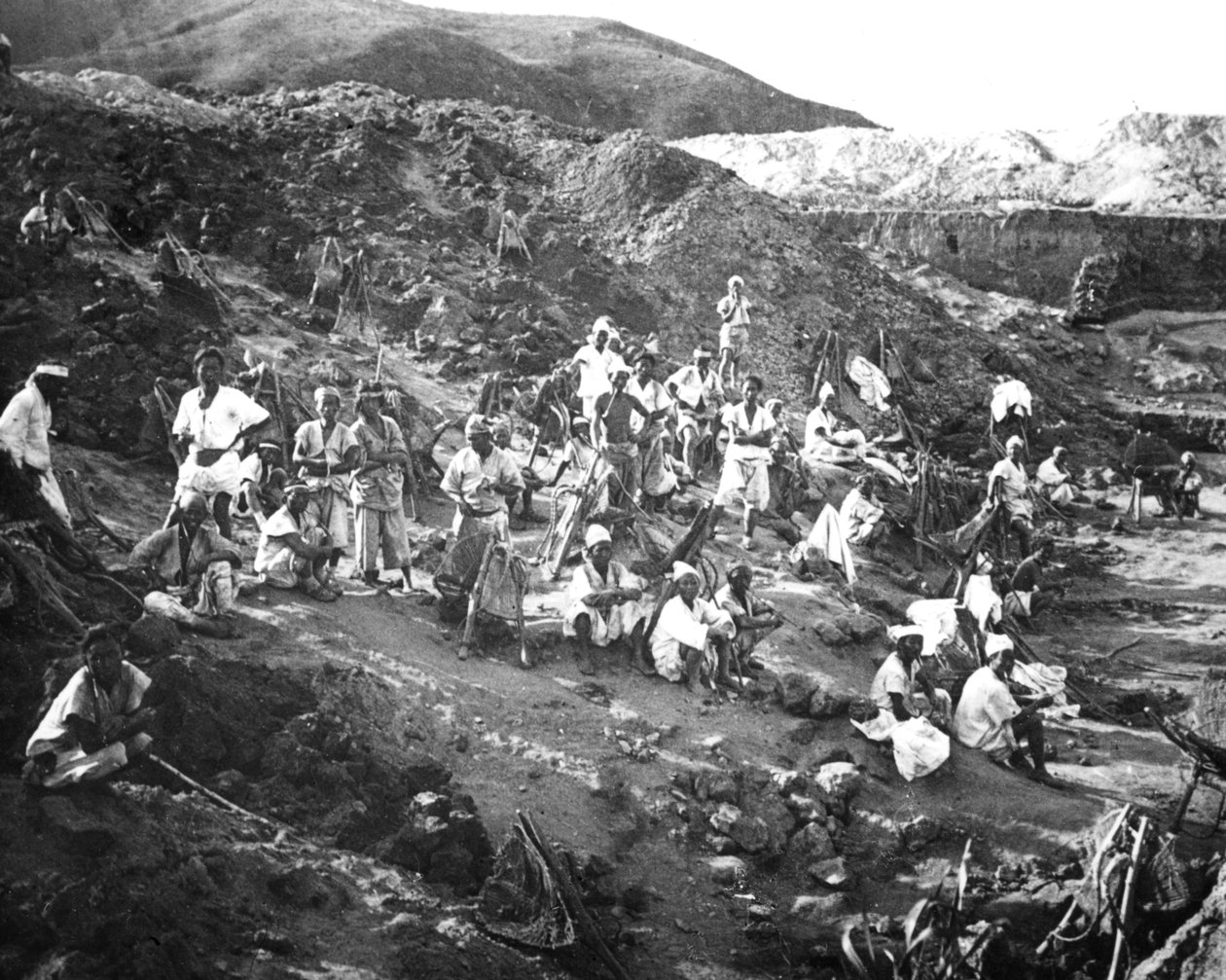 Gold Mine, Korea, c1900 by Unbekannt
