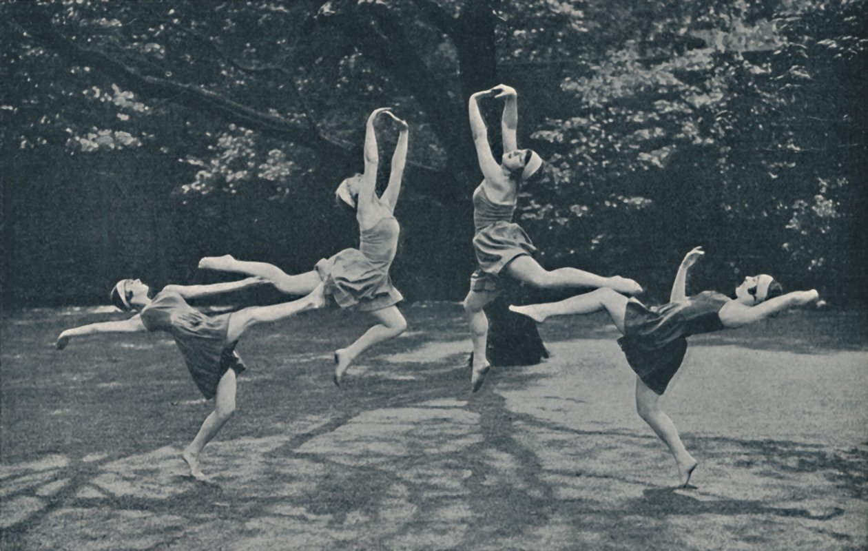 Grace and Animation in New Classical and Russian Dancing, c1935 by Unbekannt
