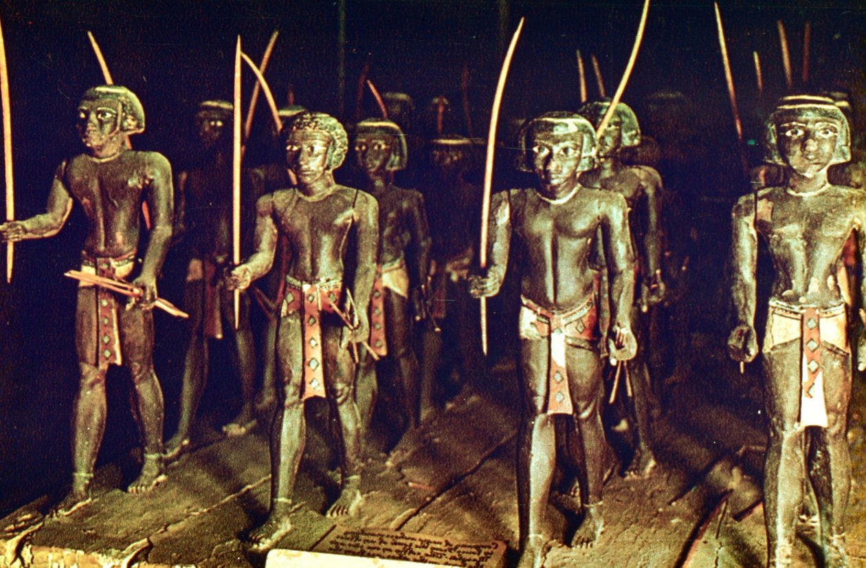 Group of Nubian Soldiers, Egypt by Unbekannt