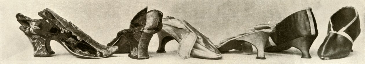 Group of Slippers 1735, 1770 and 1780 by Unbekannt