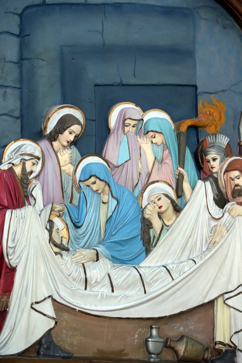 St Philip Church (Huyen Sy Church). Burial of Jesus. Ho Chi Minh City, Vietnam by Unbekannt