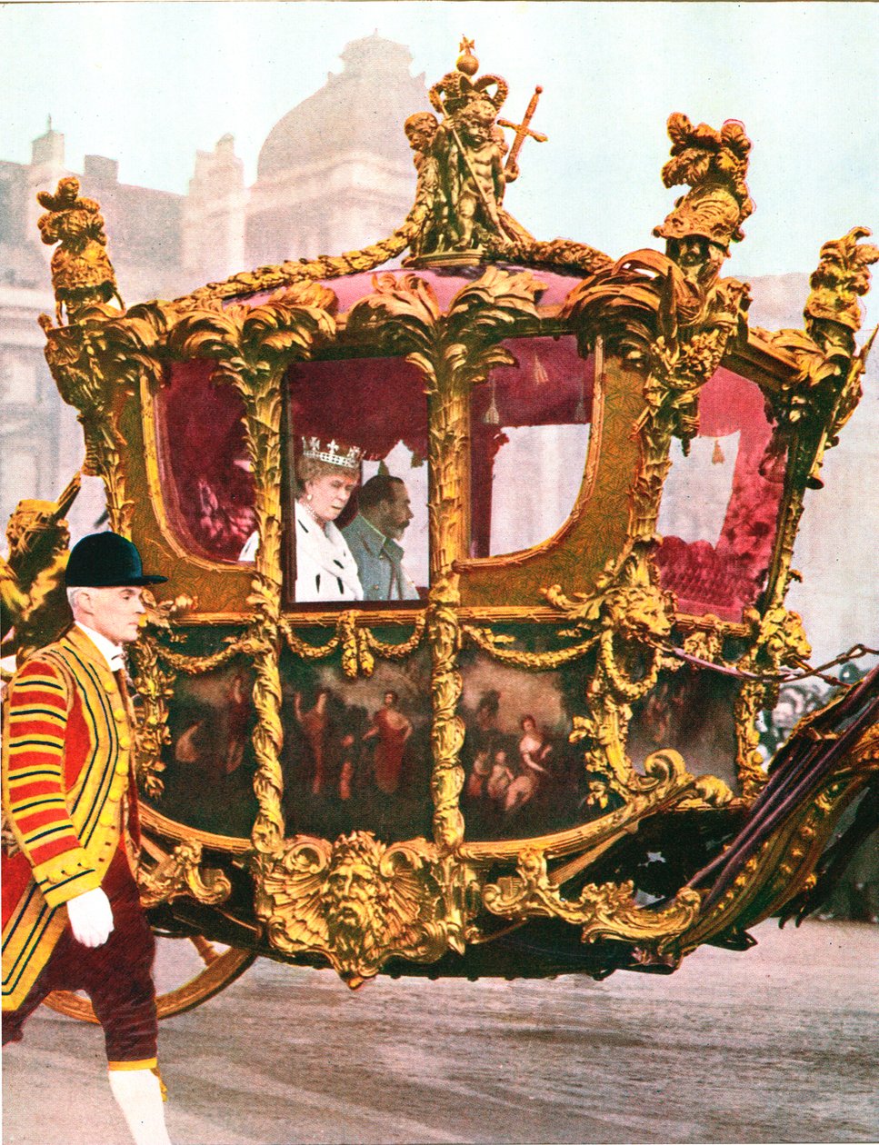King George V and Queen Mary in the Historic State Coach by Unbekannt