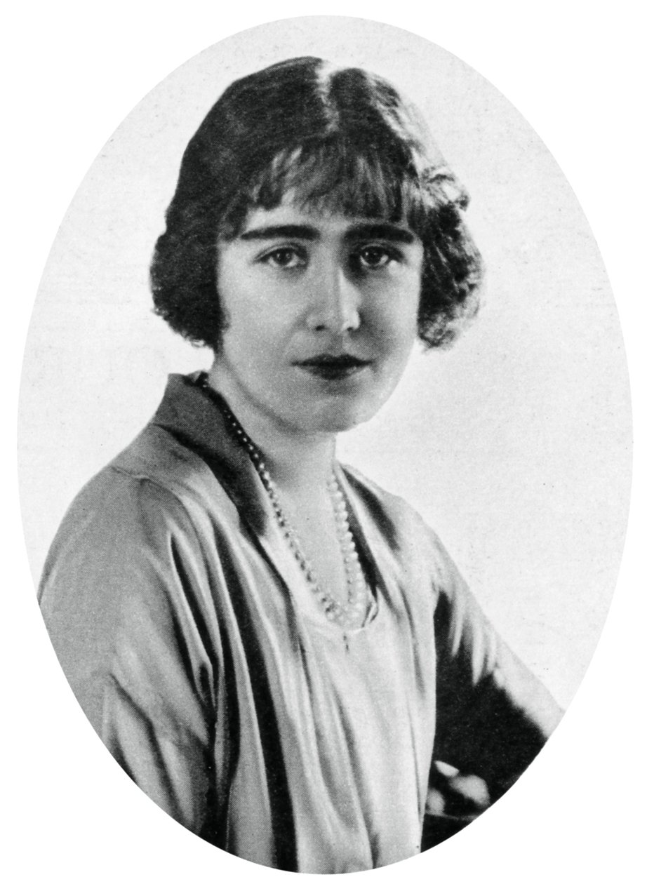 Lady Elizabeth Bowes-Lyon in 1923, 1937 by Unbekannt