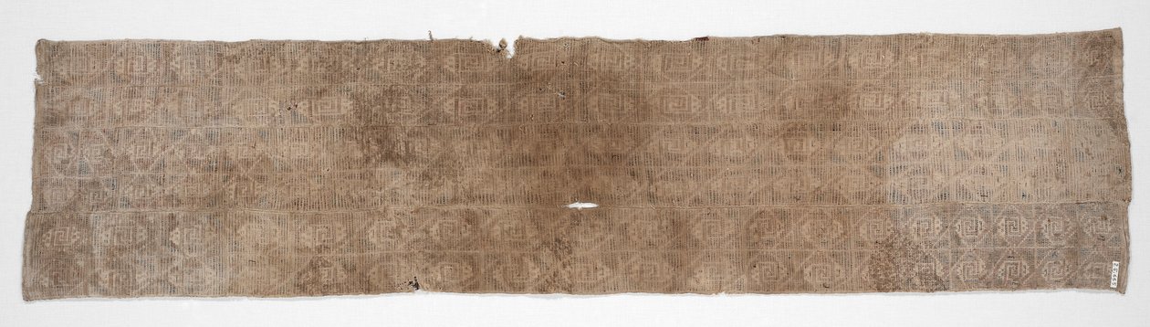 Large Cloth, c. 1100-1400 by Unbekannt