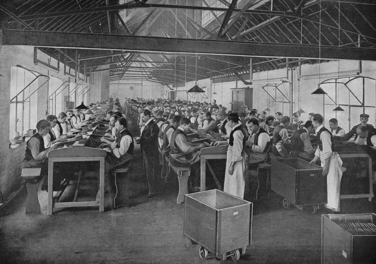 One of the Cigar Manufacturing Departments at Salmon and Gluckstein, Ltd, London, c1870s, 1903 by Unbekannt