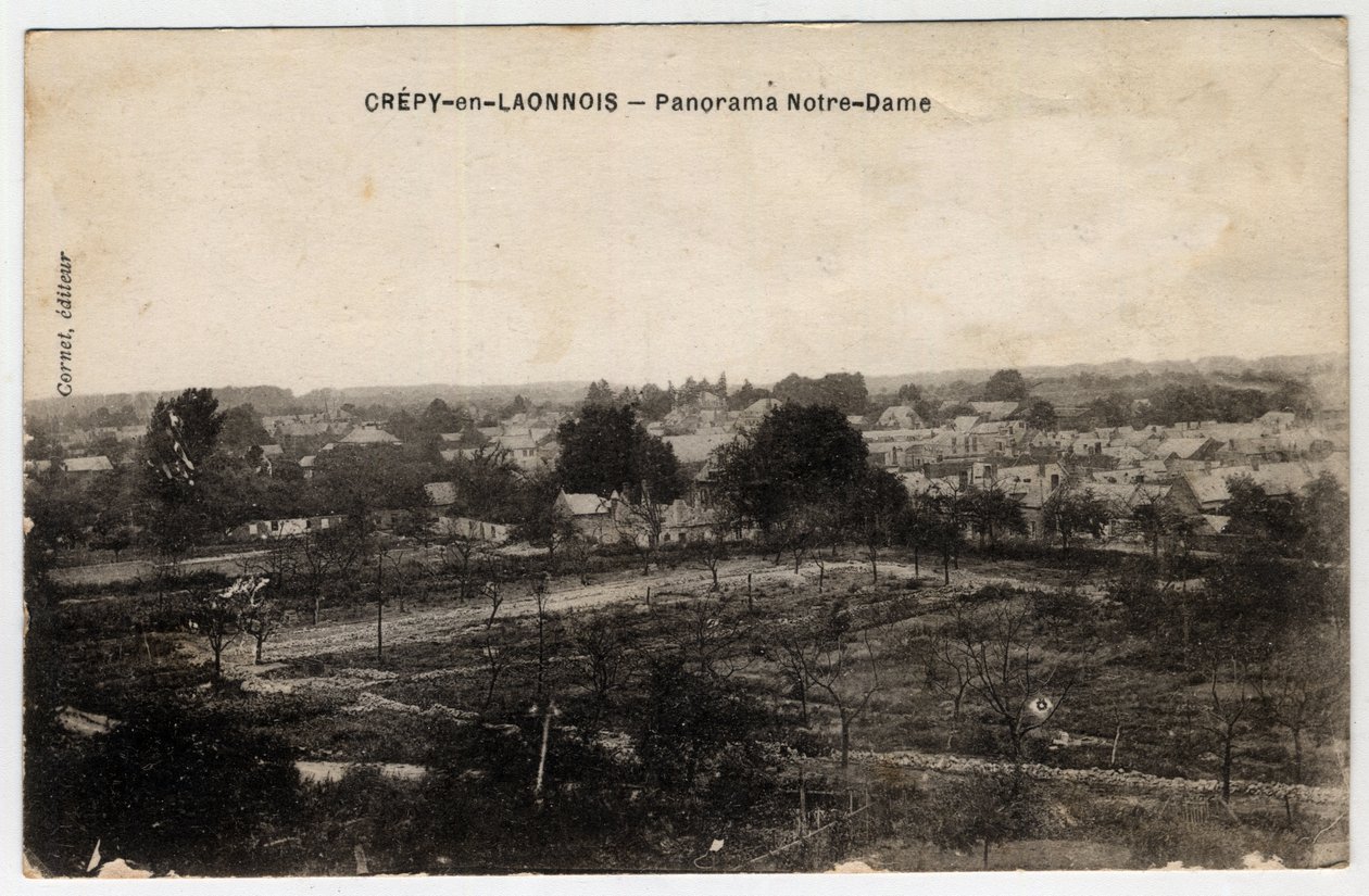 Picardy, Aisne, Crepy in Laonnois: panorama of Notre-Dame - Postcard late 19th-beginning 20th century by Unbekannt