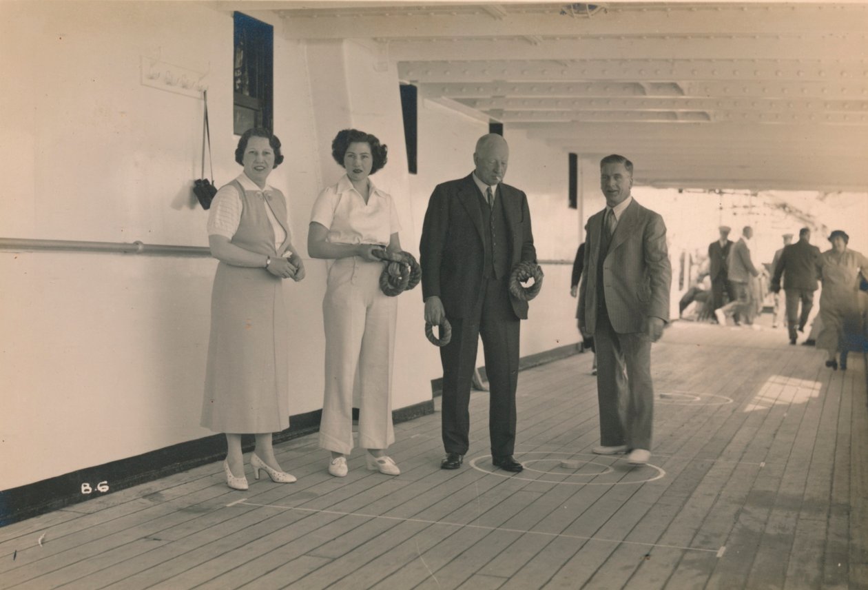 Playing quoits on board the SS Arandora Star, 1936 by Unbekannt