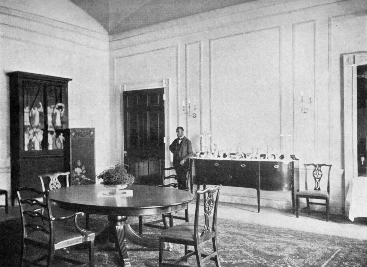 Private Dining-Room at the White House, Washington DC, USA, 1908 by Unbekannt