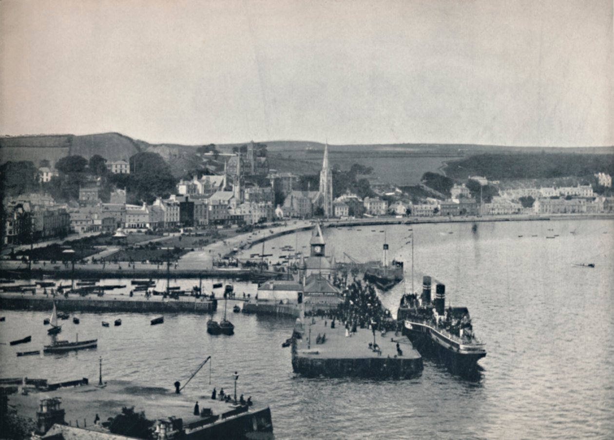 Rothesay - The Landing-Stage and Esplanade by Unbekannt