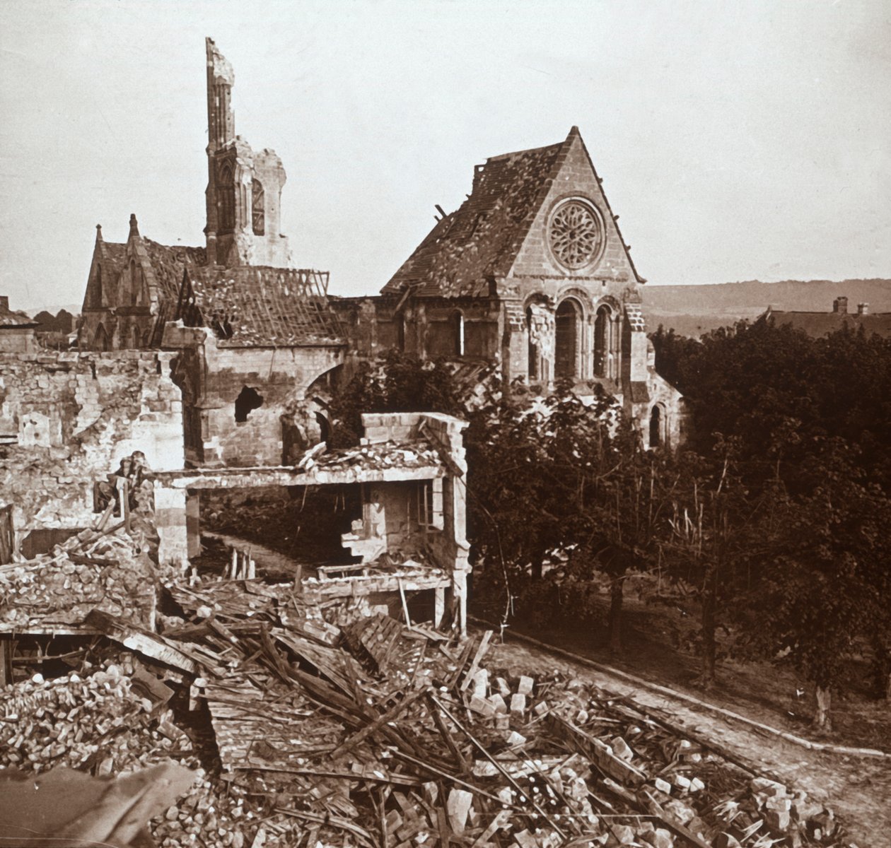 Ruined church, Vauxaillon, northern France by Unbekannt