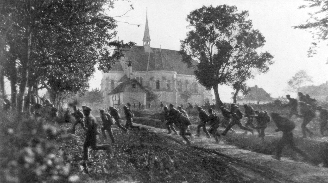 Russian Troops Retreating in Disarray, Ternopil, Ukraine, First World War by Unbekannt