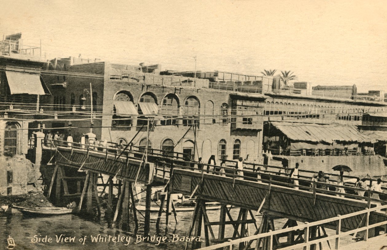 Side View of Whiteley Bridge, Basra, c1918-c1939 by Unbekannt
