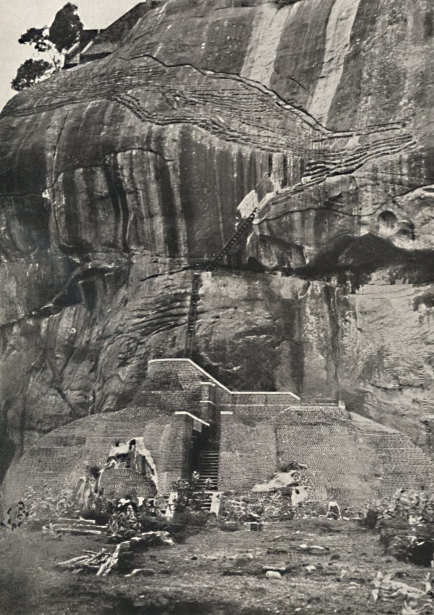 Sigiri, Northern Ascent Side, The So-Called Lion