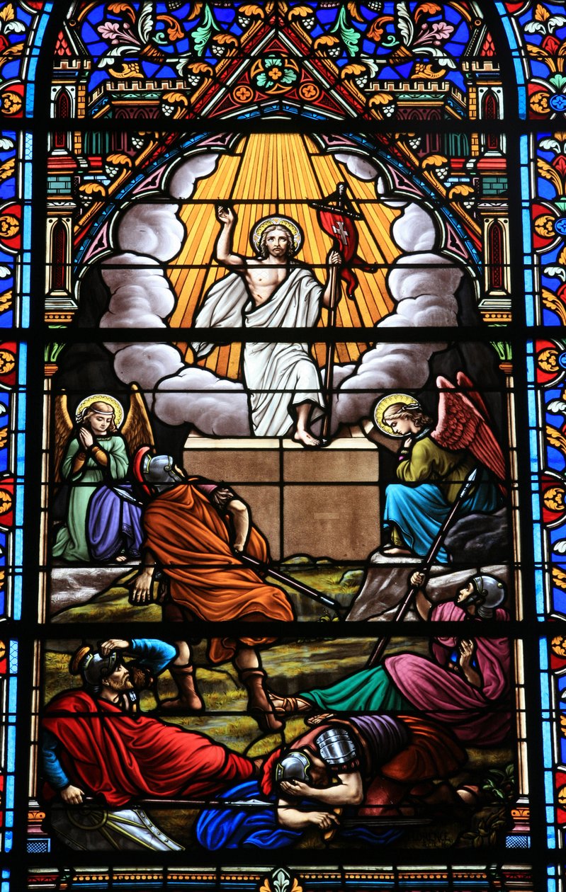 Stained glass window: The Resurrection of Christ, Douarnenez, France by Unbekannt
