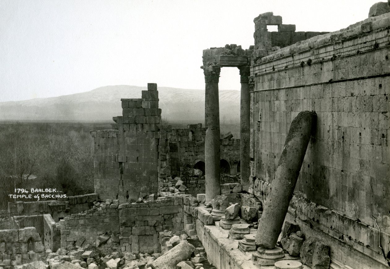 Temple of Bacchus, Baalbek, Lebanon, 1920s-1930s by Unbekannt