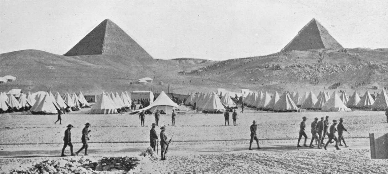 The Australian troops in Egypt encamped near the Pyramids, 1914 by Unbekannt