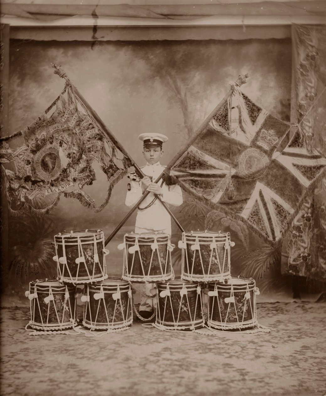 The Colours of the 1st Royal Munster Fusiliers, Rangoon, Burma by Unbekannt