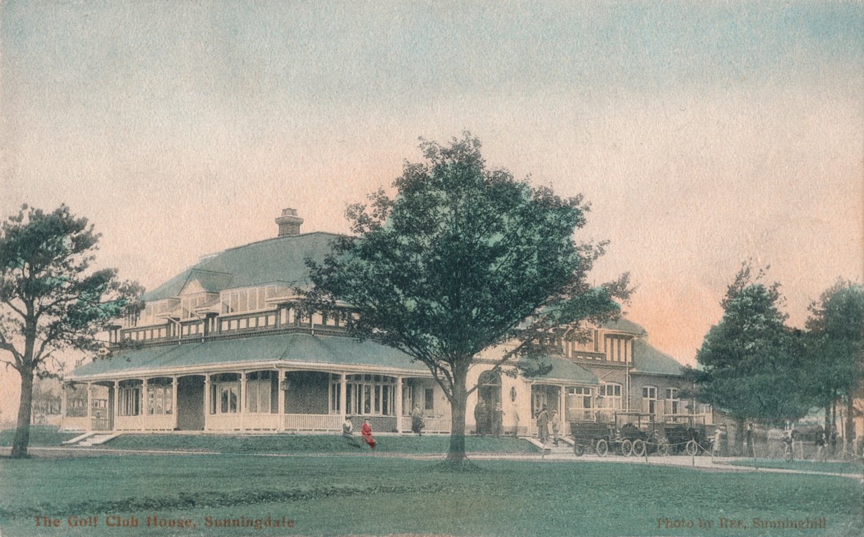 The Golf Club House, Sunningdale, c1910 by Unbekannt