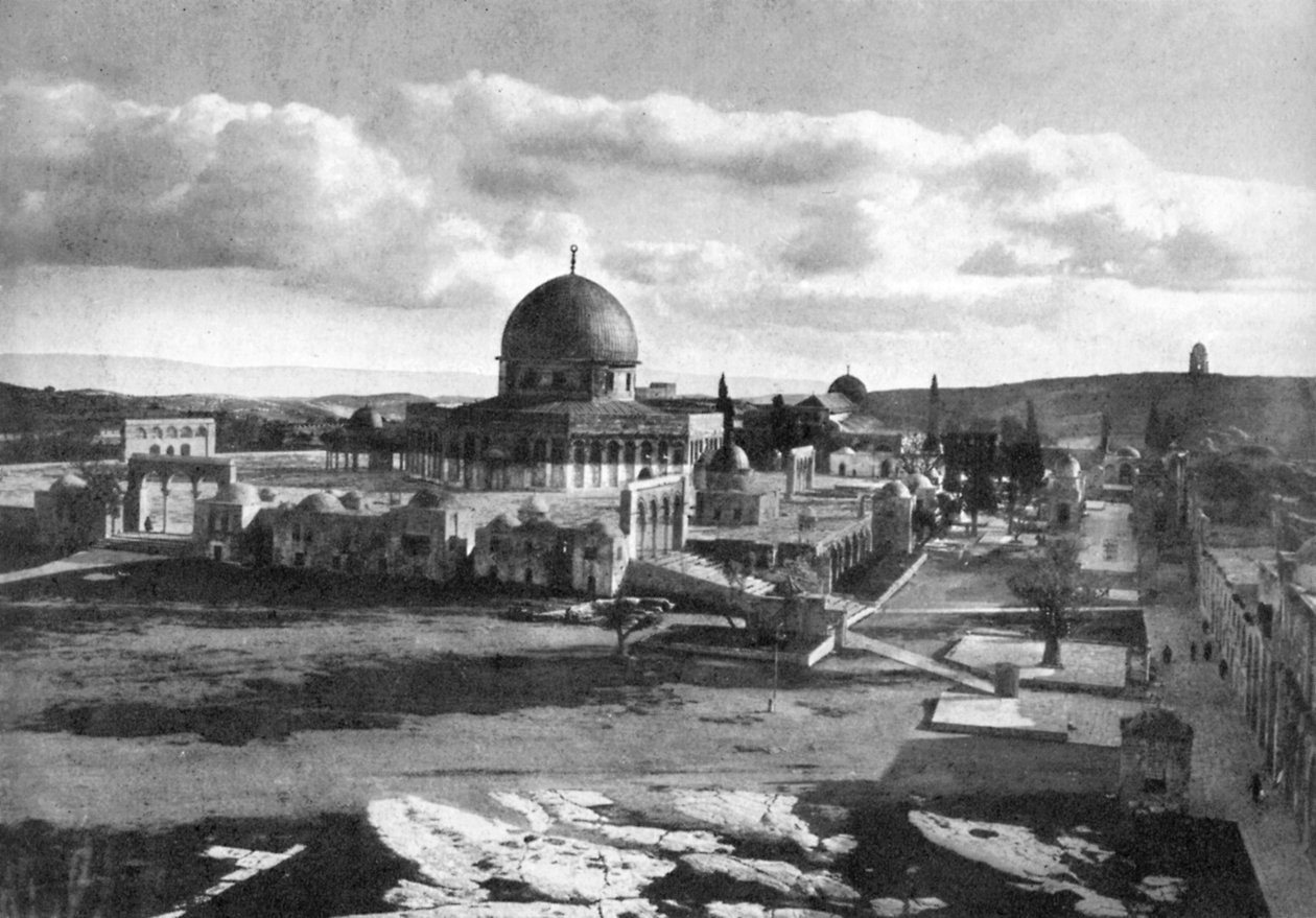The Mosque of Omar on the site of the ancient temple, Bethlehem, Israel, 1926 by Unbekannt