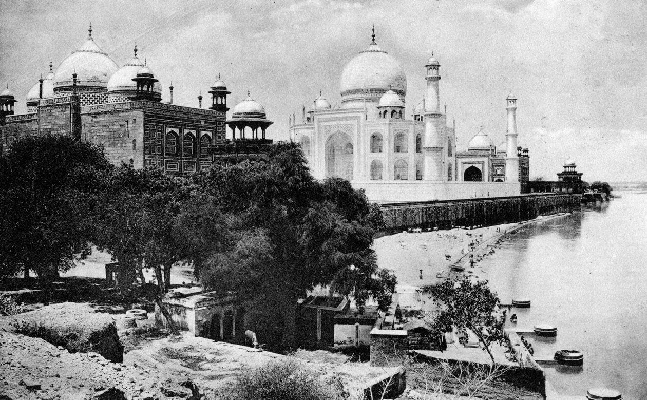 The Taj Mahal, Agra, 20th century by Unbekannt