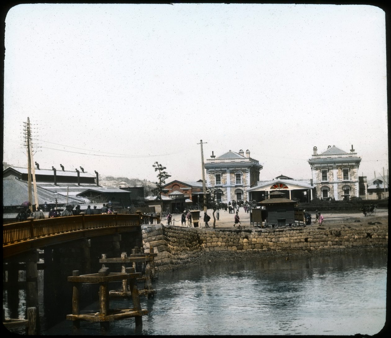 The station, Yokohama, Japan by Unbekannt
