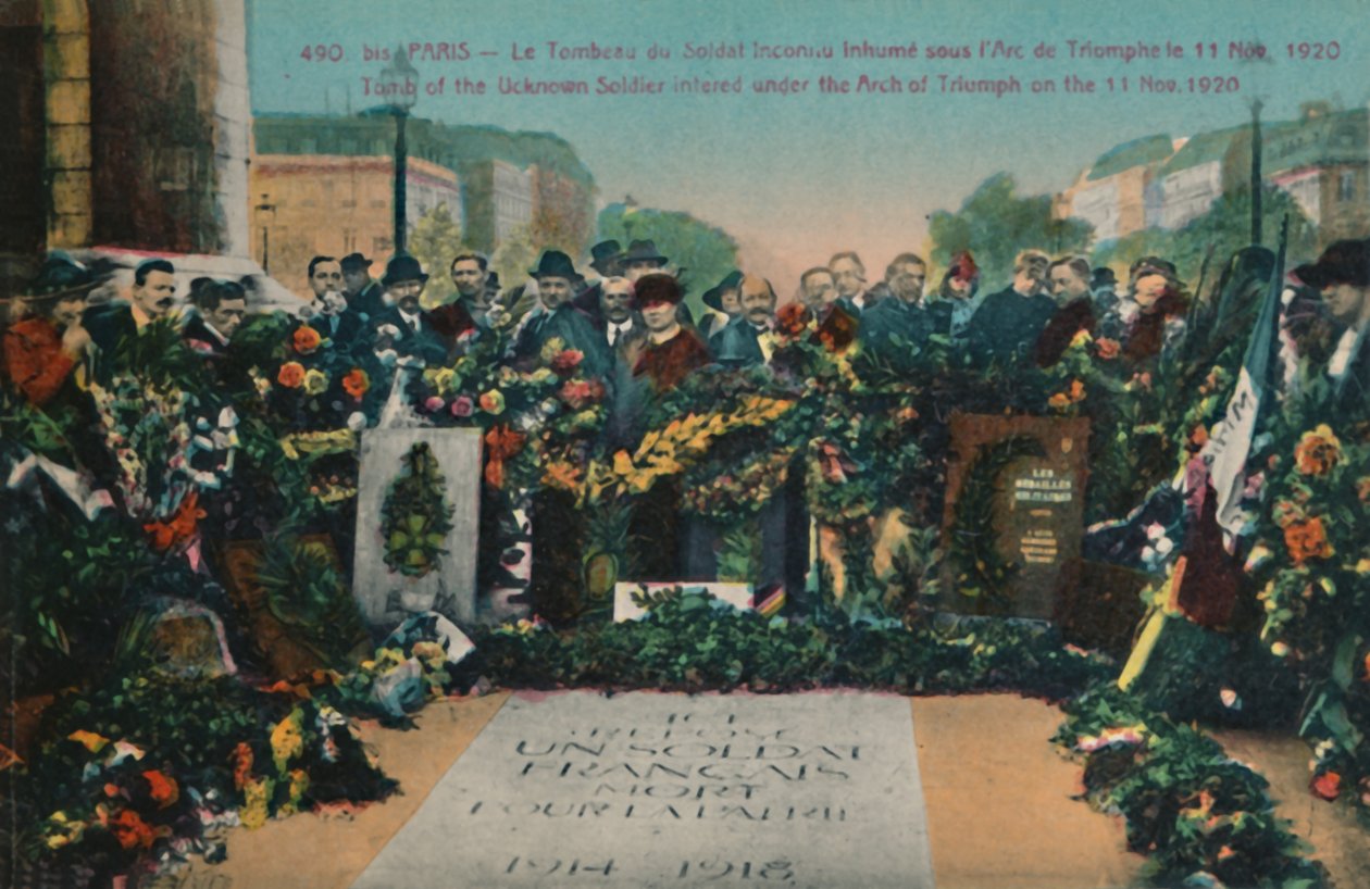 Tomb of the Unknown Soldier Buried Under the Arc de Triomphe on 11 November 1920, Paris by Unbekannt