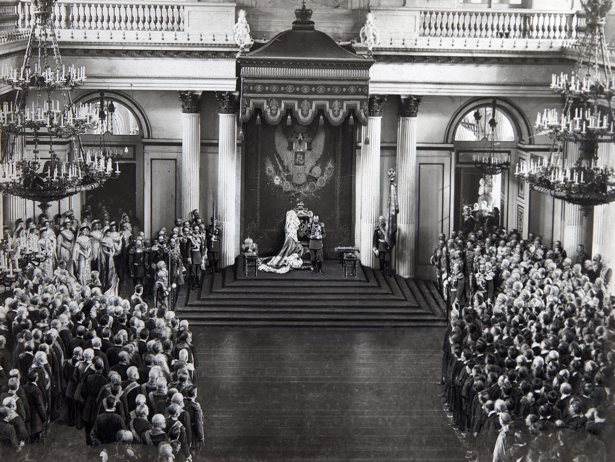 Tsar Nicholas II speaking at the opening of the first Duma, St Petersburg, Russia by Unbekannt