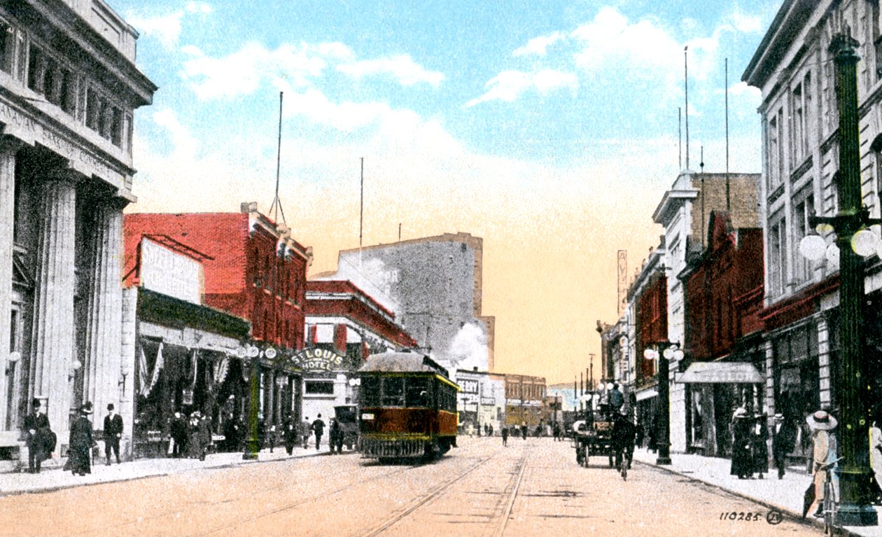 Victoria Avenue, Fort William Thunder Bay, Ontario, Canada by Unbekannt