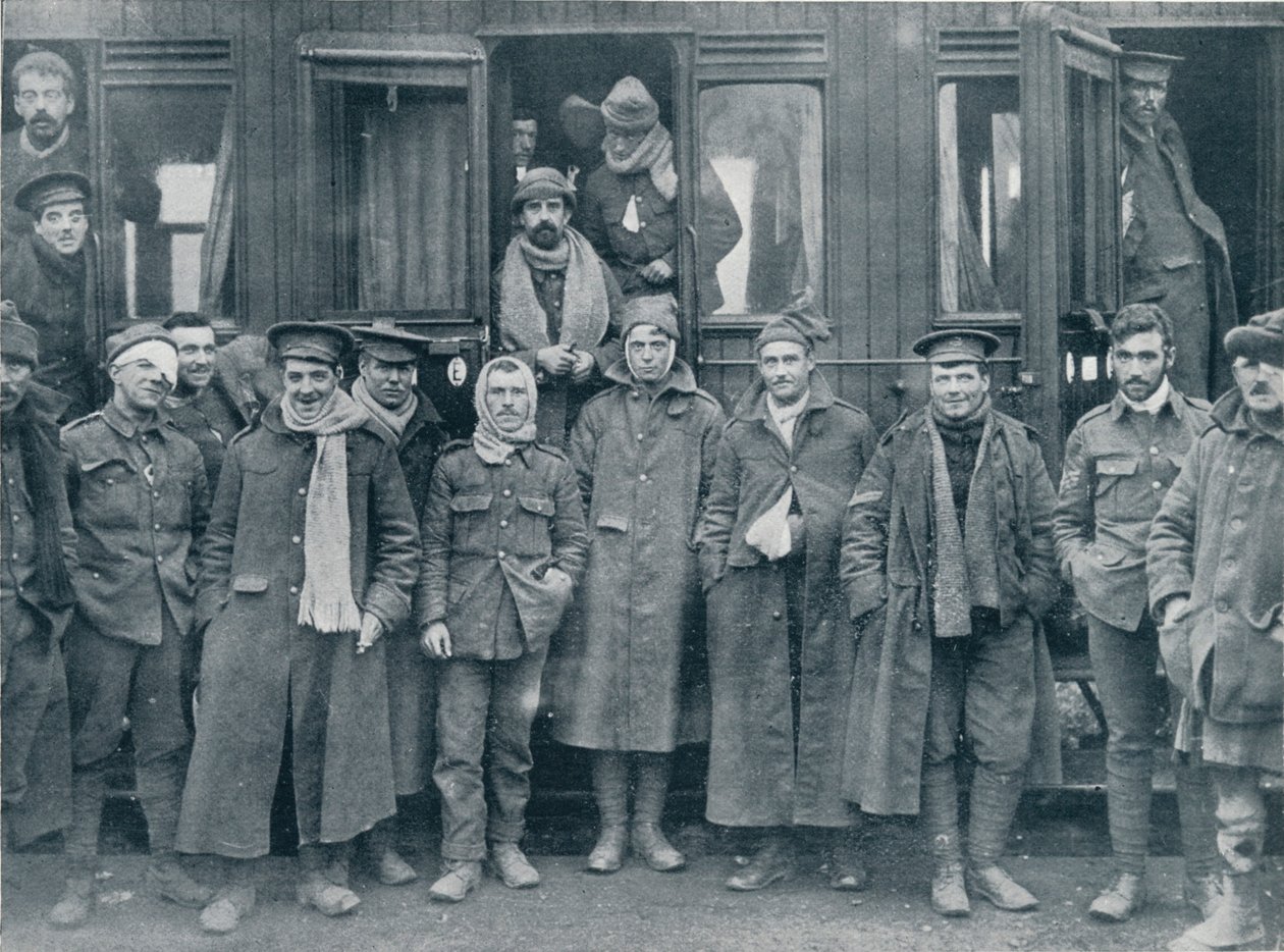 Wounded English Troops on Their Way to a Base Hospital by Unbekannt