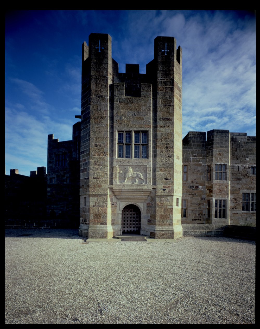 Main entrance of Castle Drogo, designed by Sir Edwin Lutyens, 1910-30 by Unbekannt Unbekannt