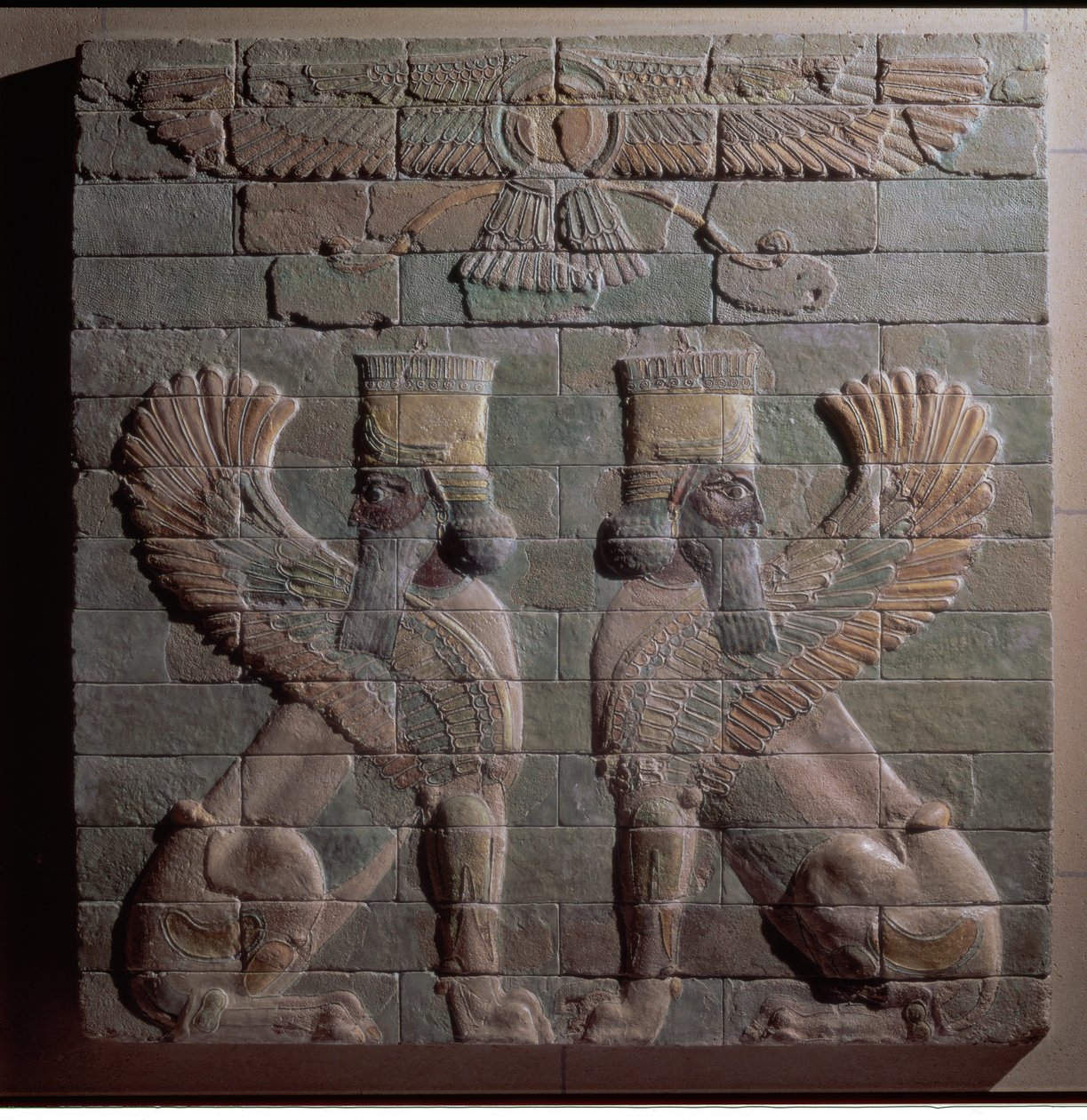 Relief of Griffins, Persian, from Susa, Achaemenid Dynasty, c.500 BC by Unbekannt Unbekannt