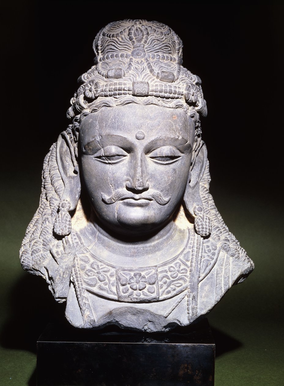 A large head of a Bodhisattva with a downcast expression, 2nd-3rd century by Unbekannt