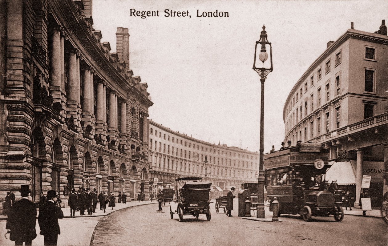 London - Regent Street with Early Trams and Cars (Postcard) by Unbekannter Künstler