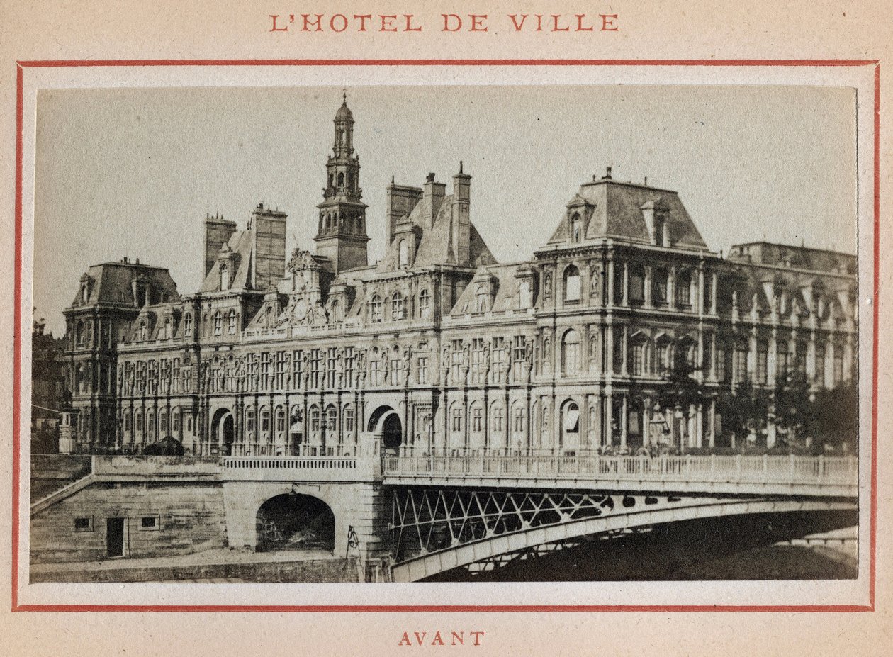 Paris Commune (1871): view of the Hotel de Ville in Paris before its fire in May 1871 by Unbekannt