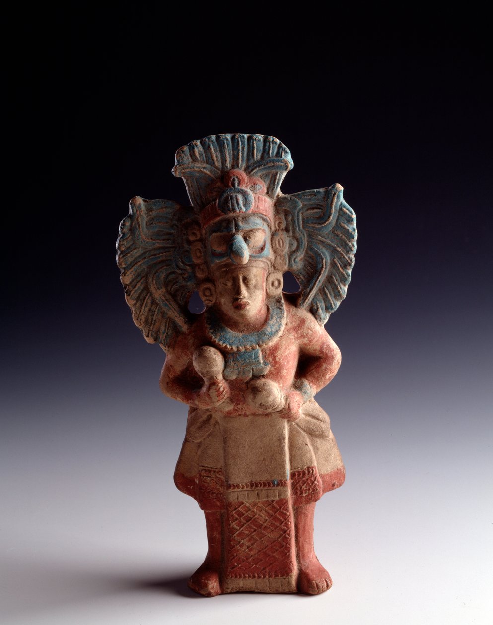 Pre-Columbian art, Mayan civilization, late classical period: statuette of anthropomorphic clay representing a standing figure, has the function of musical instrument. from Nebaj, Quiche, Guatemala. Dim. 21x11 cm Guatemala, Museo Nazionale di Archeologia e by Unbekannt