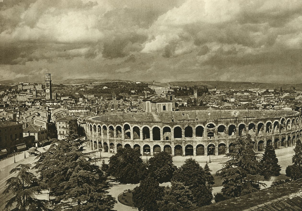 View of the Arenas, the Roman Amphitheater, and the City of Verona in 1925 by Unbekannt
