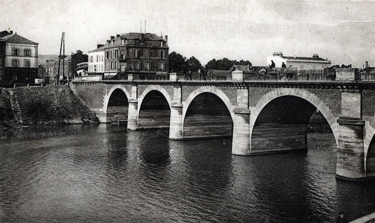 View of the bridge of the Marne in Epernay, Marne - postcard 1910 by Unbekannter Künstler