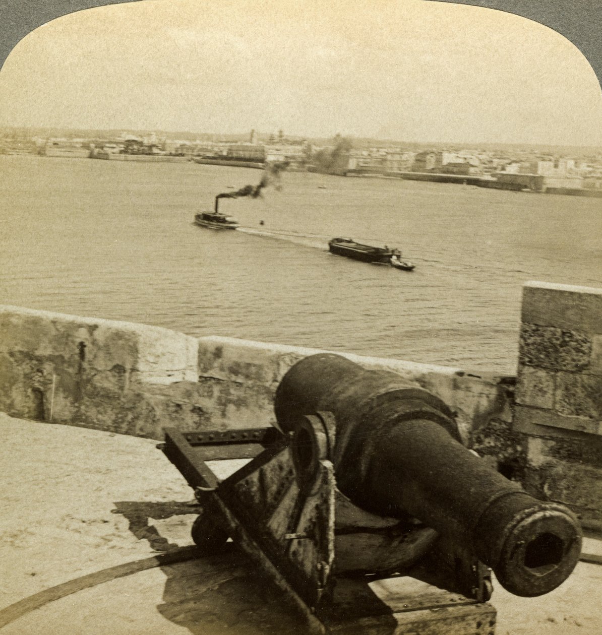 Cannon, Morro Castle, Havana, Cuba by Underwood and Underwood